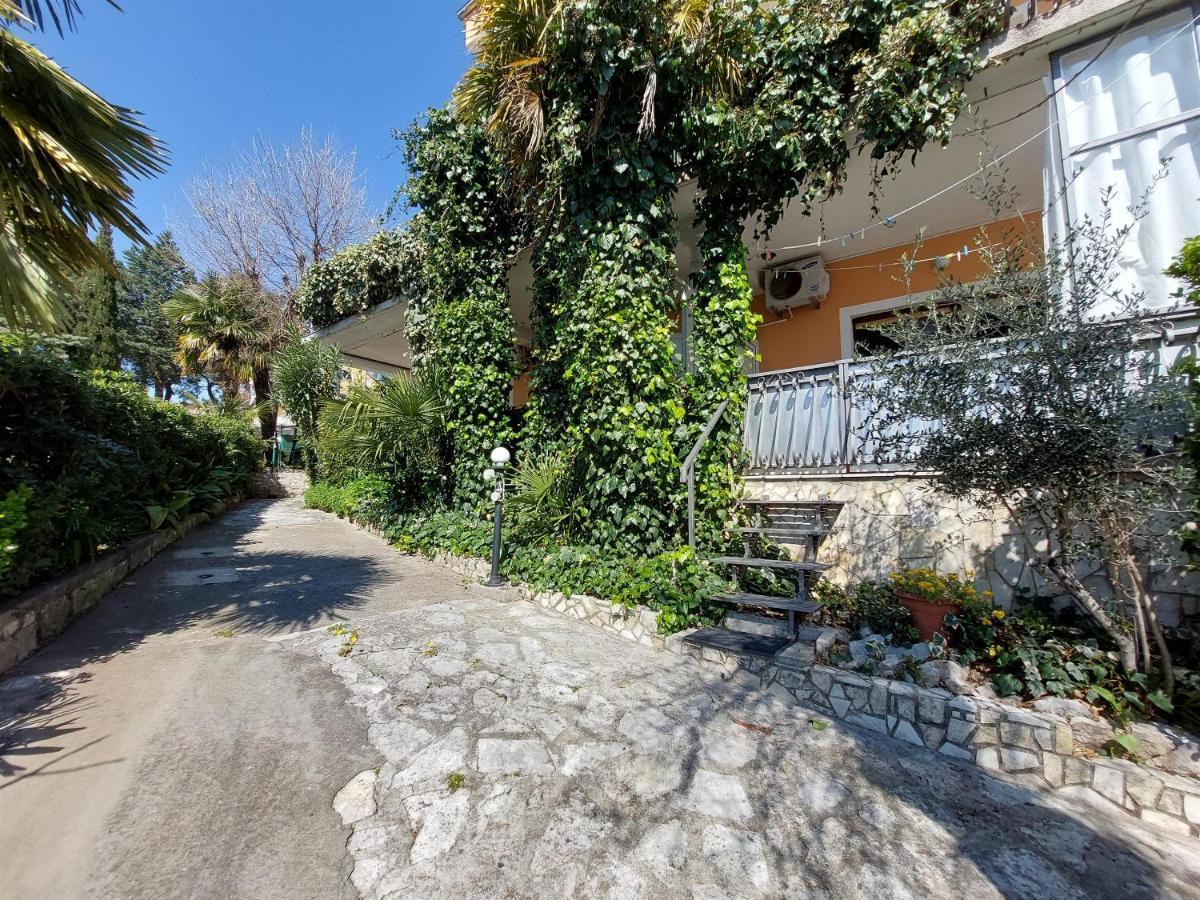 Apartments Faran Crikvenica Exterior photo